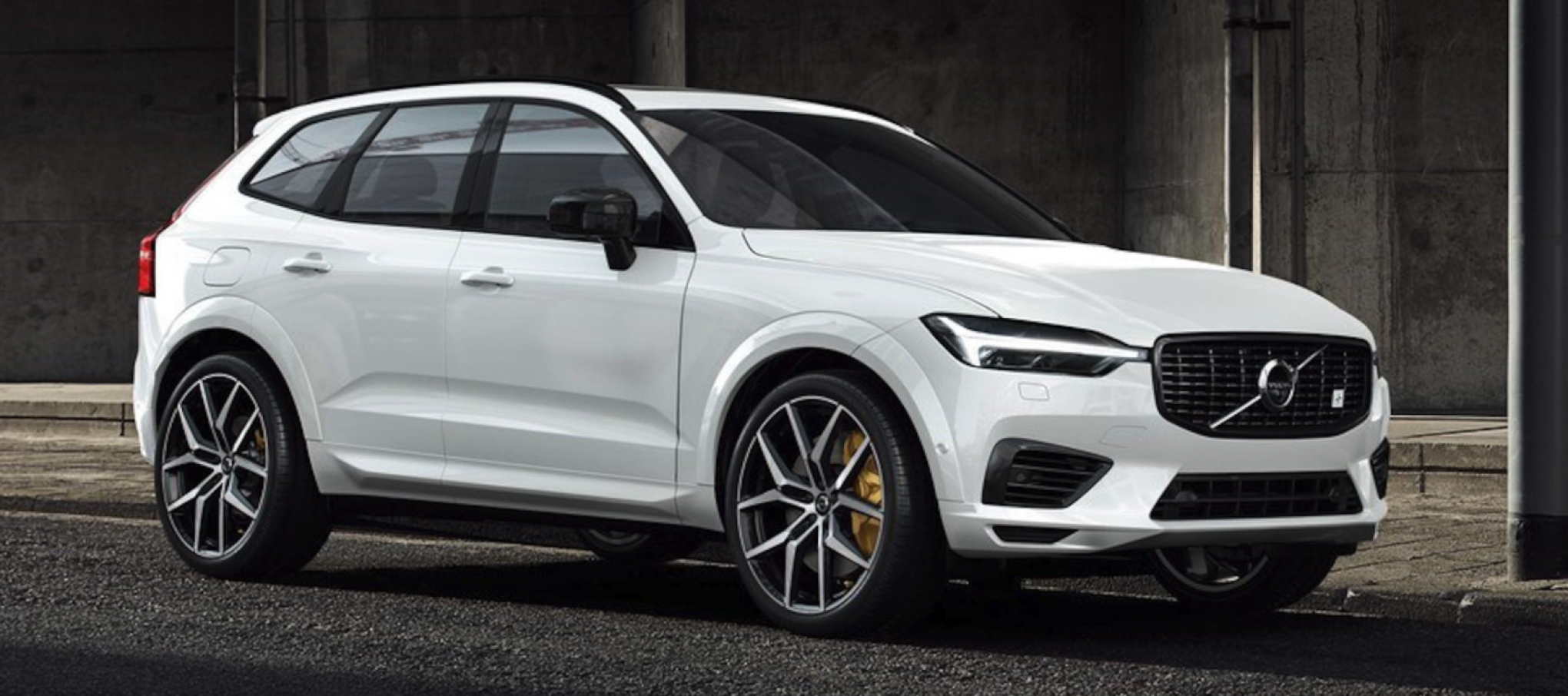 Volvo XC60 2017–2026 с пробегом: какой двигатель выбрать и слабые места